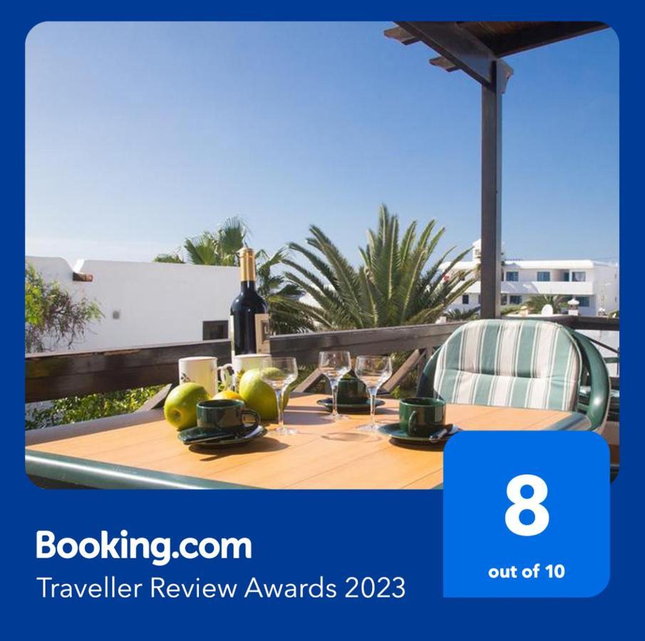 2Br Beach House - Solarium & Shower Terrace - 12 Puerto del Carmen (Lanzarote) Exterior foto