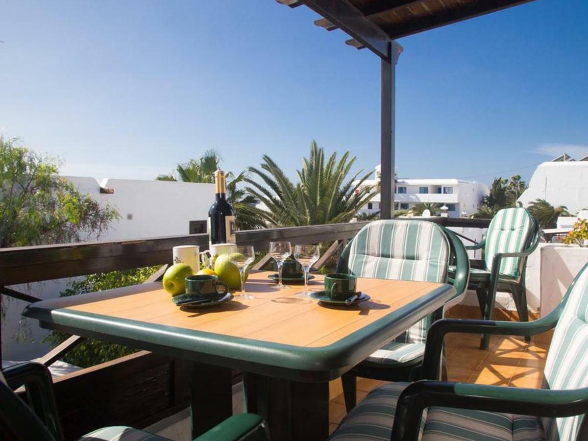 2Br Beach House - Solarium & Shower Terrace - 12 Puerto del Carmen (Lanzarote) Exterior foto
