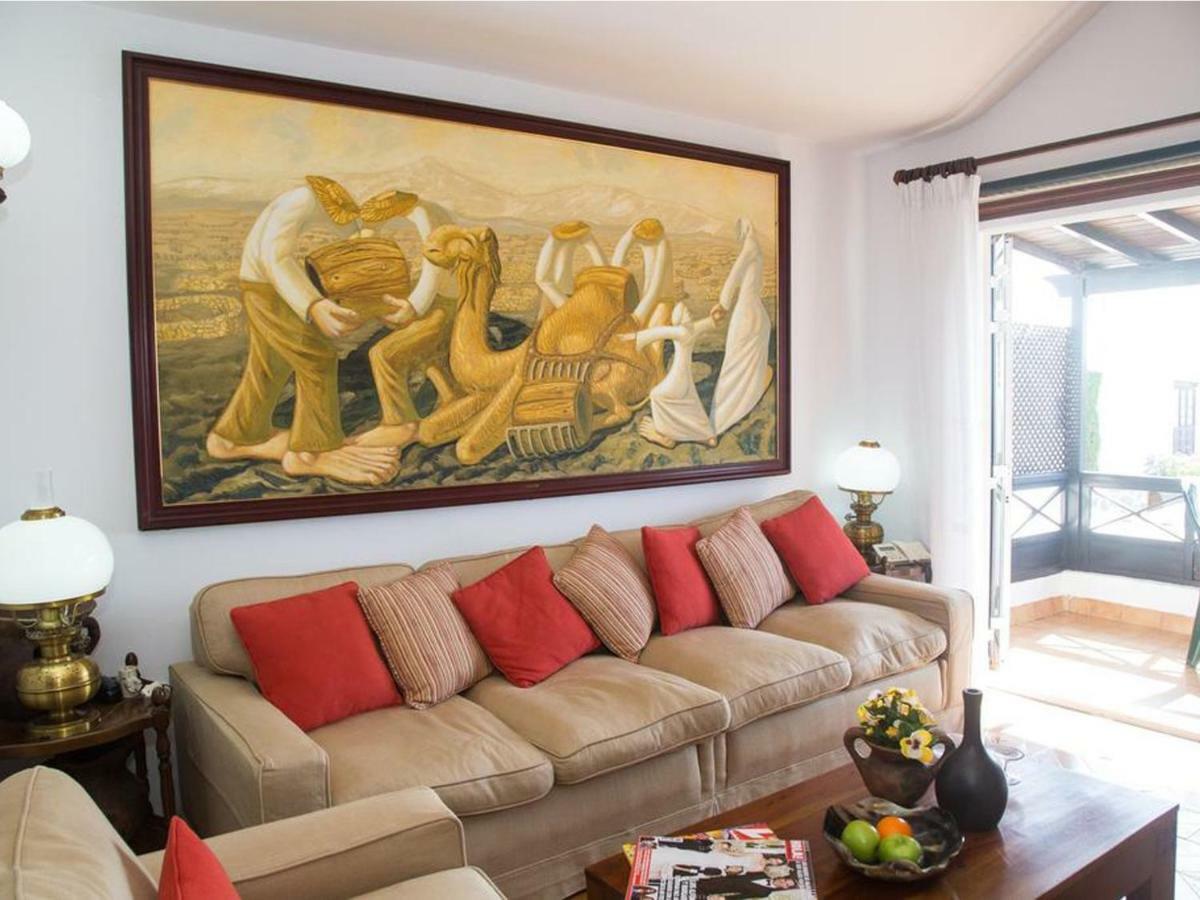 2Br Beach House - Solarium & Shower Terrace - 12 Puerto del Carmen (Lanzarote) Exterior foto